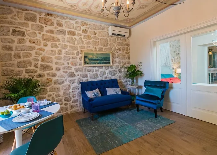 Ani Aquamarine * 杜布罗夫尼克