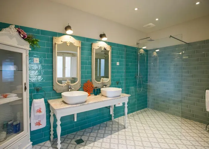 Ani Aquamarine Apartament *