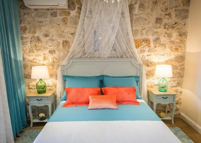 Ani Aquamarine Apartament *